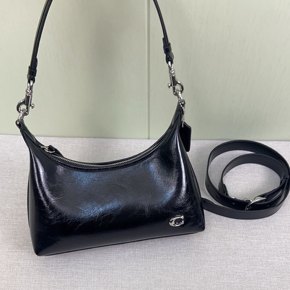 Coach bag in black - Picture 7 of 9